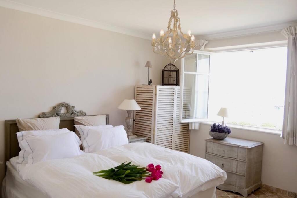 Bord De Mer - Ac, Wifi, Chic, Sea View, Beach 2 Minutes Walk Antibes Esterno foto